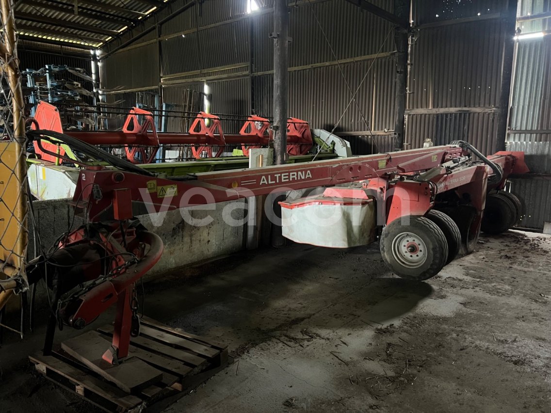 Online auction: KUHN  ALTERNA FC 500