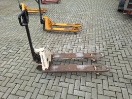 Online aukce:   PALETOVÝ VOZÍK (3)