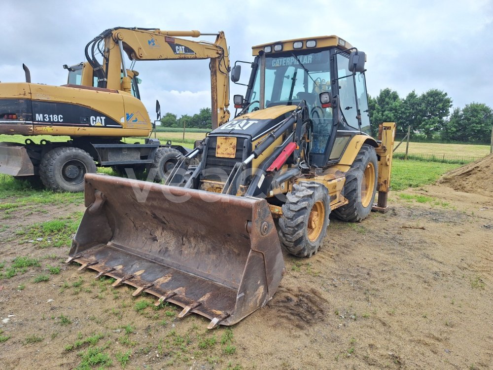 Интернет-аукцион: CATERPILLAR  428 D 4X4