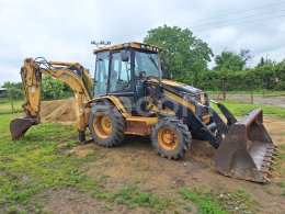 Online aukce: CATERPILLAR  428 D 4X4
