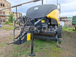 Online aukce:  NEW HOLLAND BIGBALER 1270