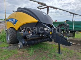 Online aukce:   NEW HOLLAND BIGBALER 1270