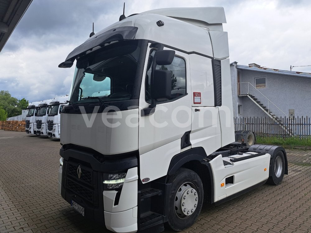 Интернет-аукцион: RENAULT  T 440