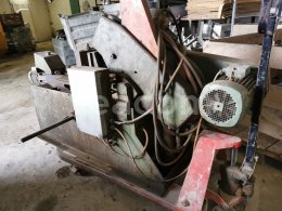 Online aukce:   Strojni pila KFD-400-02