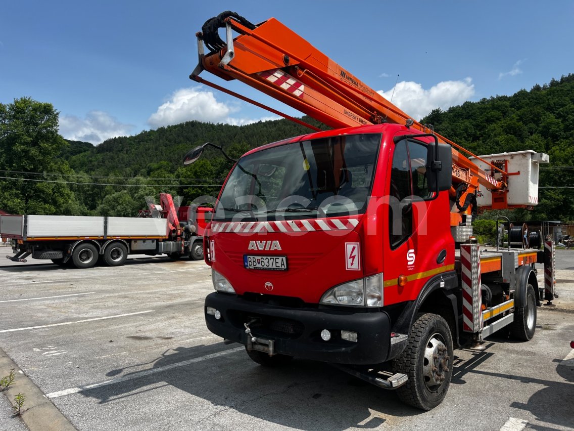 Online aukce: AVIA  D120-185 E5 +MP16