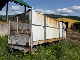 Online aukce:   KAMZIK  MAXI KŔMNY VOZ