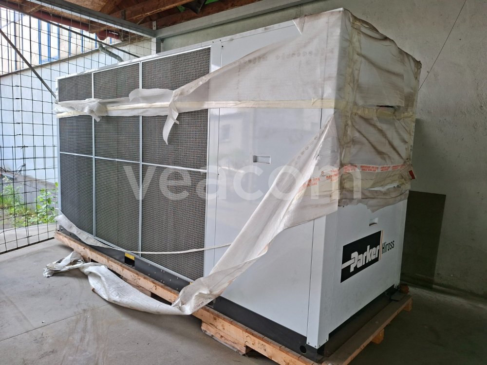 Интернет-аукцион:  CHILLER PARKER ICE360