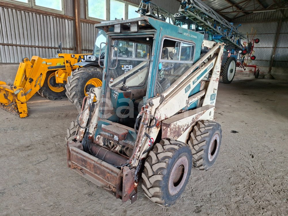 Online aukce: WILLING-LOCUST  L 750 4X4