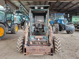 Online aukce: WILLING-LOCUST  L 750 4X4