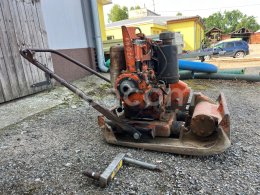 Online auction: CASE  VIBROMAX AVS 1900