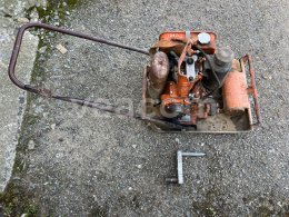 Online auction: CASE  VIBROMAX AVS 1900