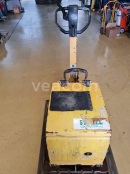 Online auction:   BOMAG 55/65 D