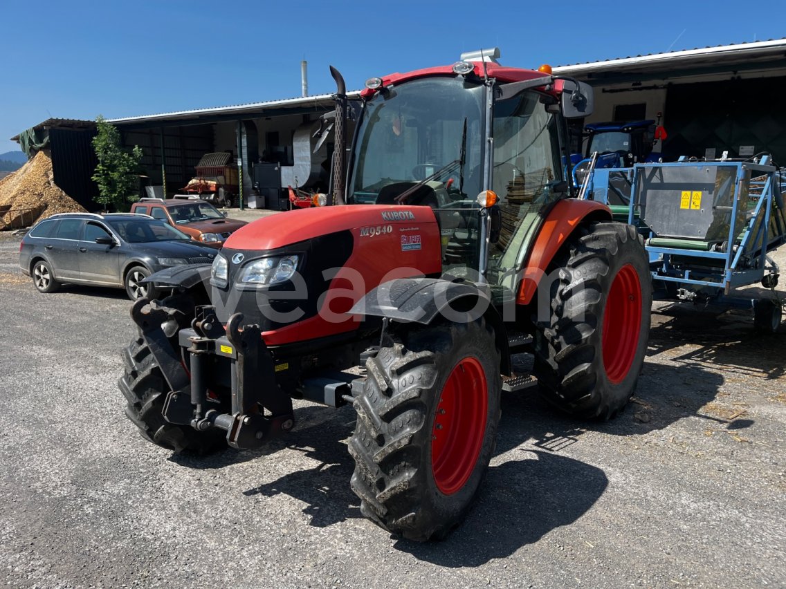 Online aukce: KUBOTA  M9540 4X4