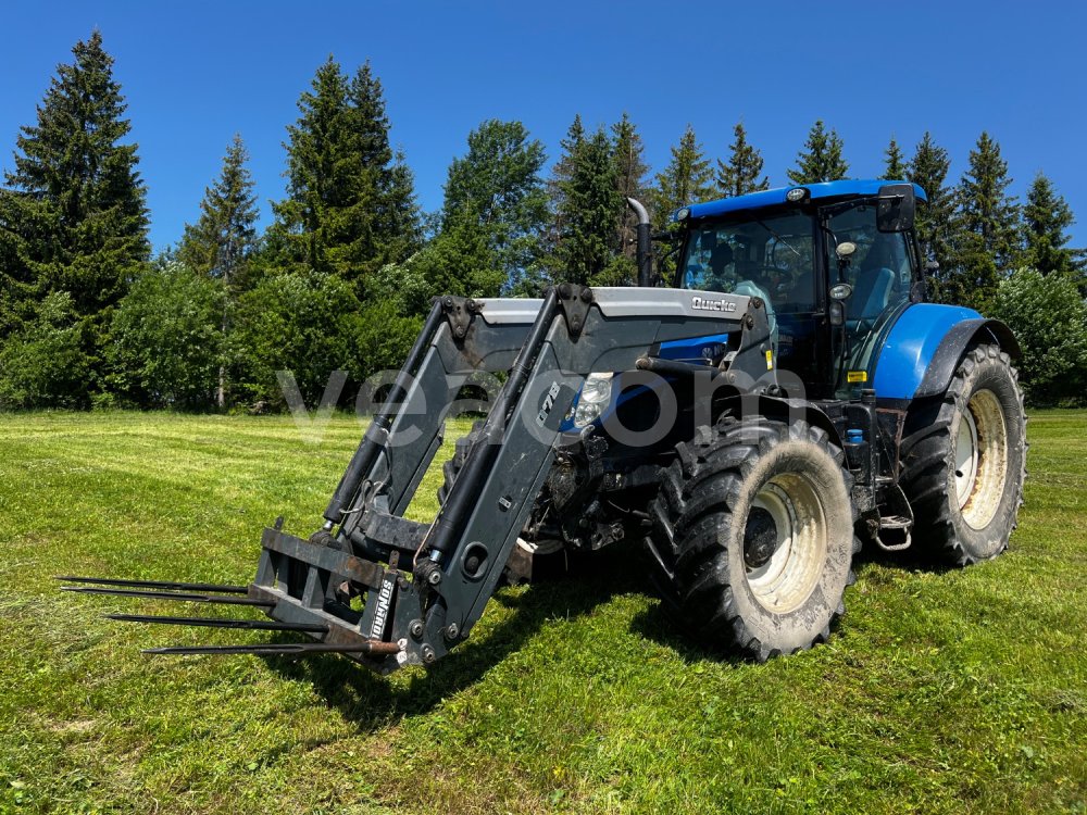 Online aukce: NEW HOLLAND  T7.210 BN