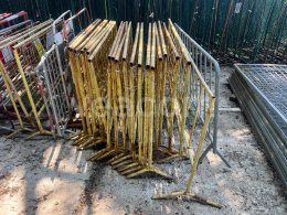 Online auction:   KOVOVÉ MOBILNÍ ZÁBRANY