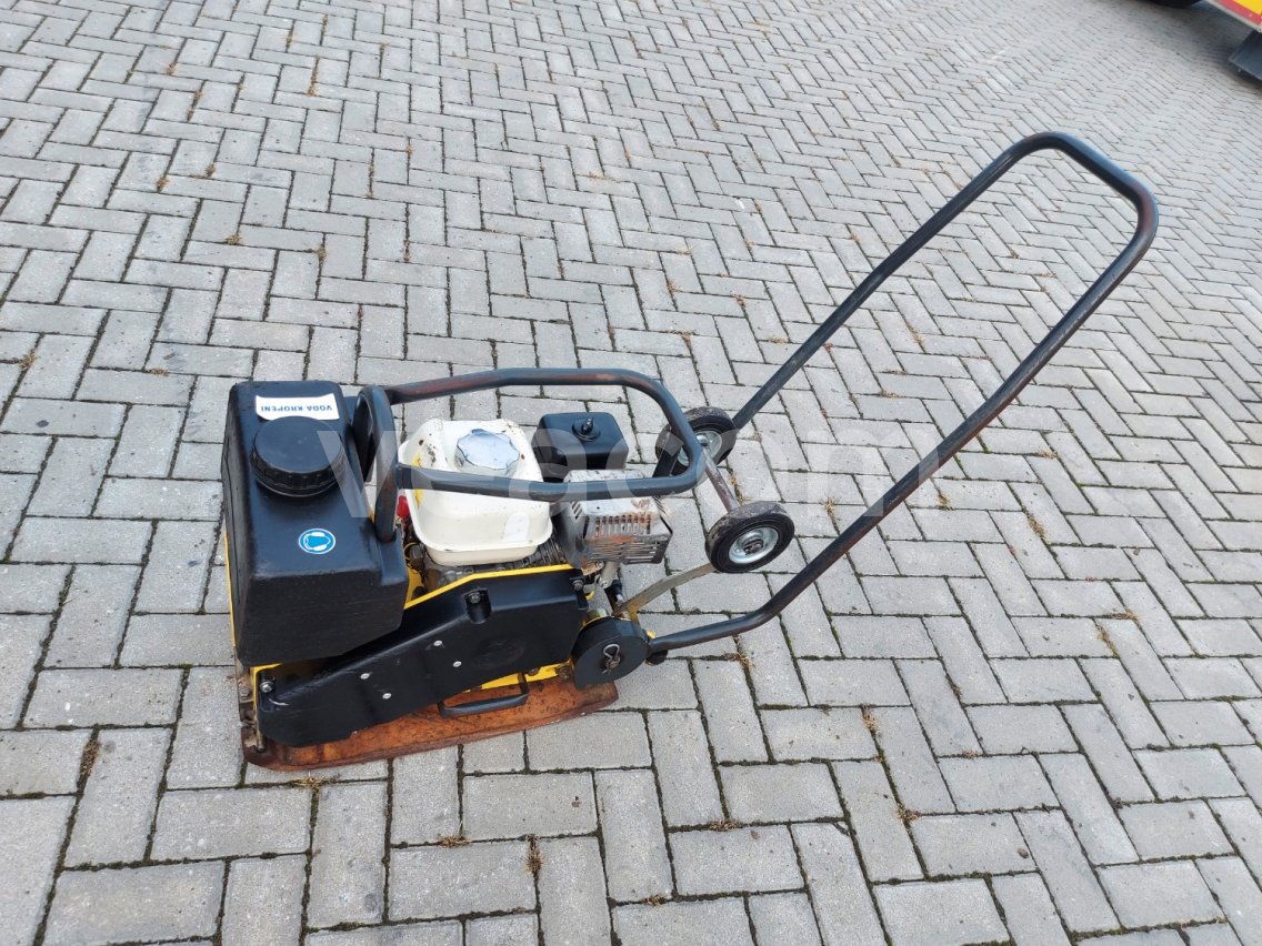 Online aukce:   Vibrační deska BOMAG BP 10/36-2