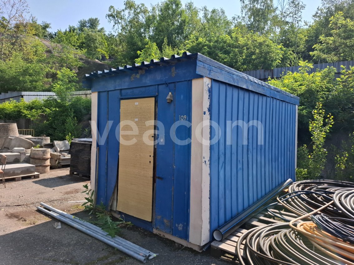 Online aukce:   STAVEBNÍ BUŇKA 1