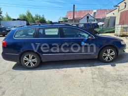 Online auction: VOLKSWAGEN  PASSAT VARIANT