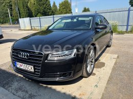 Online árverés: AUDI  A8