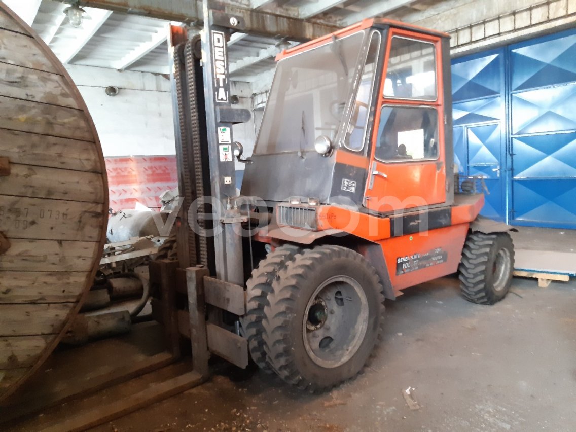 Online auction: DESTA  DVHM 3222TM