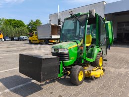 Online aukce: JOHN DEERE  X740