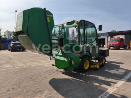 Online auction: JOHN DEERE  X740 4X4