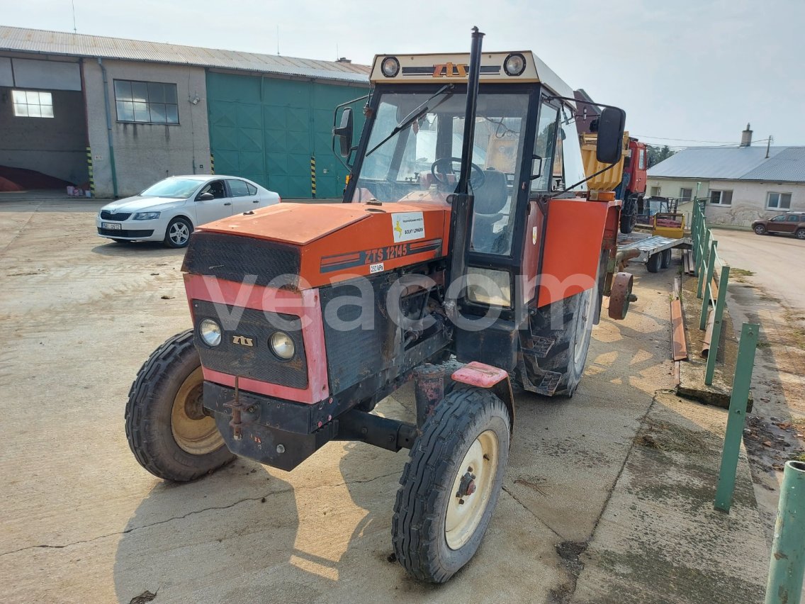 Online auction:   ZETOR 12145 4x2