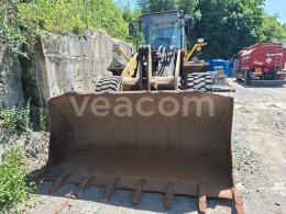 Online aukce: KOMATSU  WA320-5 4X4