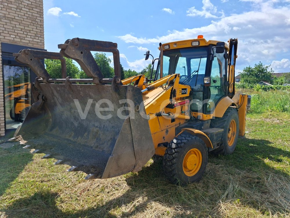 Aukcja internetowa: JCB  3 CX 4X4
