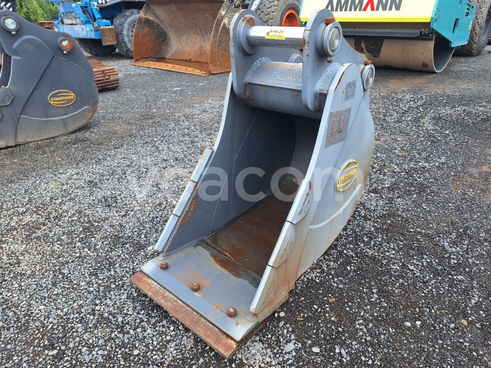 Online auction: STRICKLAND  JS160