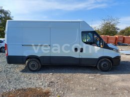 Online auction: IVECO  35S14