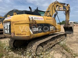 Online aukce: CATERPILLAR  323D