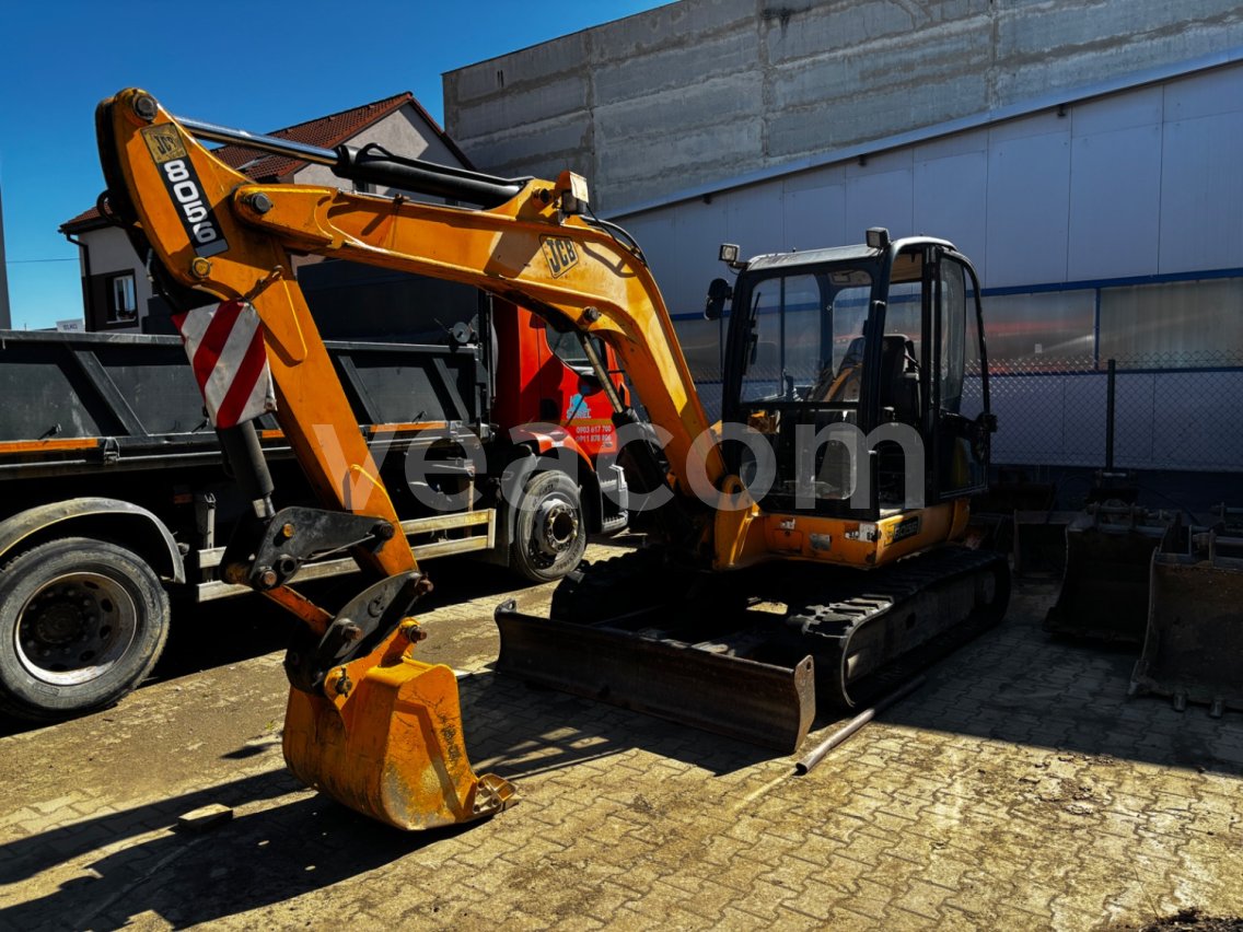 Online aukce: JCB  8056