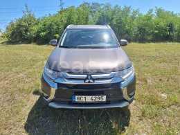 Online árverés: MITSUBISHI  OUTLANDER