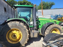 Online auction: JOHN DEERE  8330