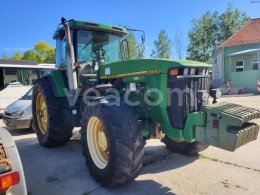 Online auction: JOHN DEERE  LR8100