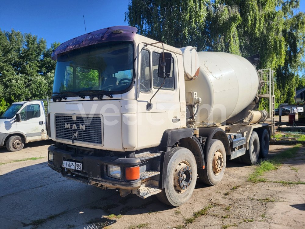 Aukcja internetowa: MAN  32.342 8X4