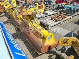 Інтернет-аукціон:   HYDRAULICKÁ SVAHOVÁ LŽÍCE LIEBHERR 200 CM