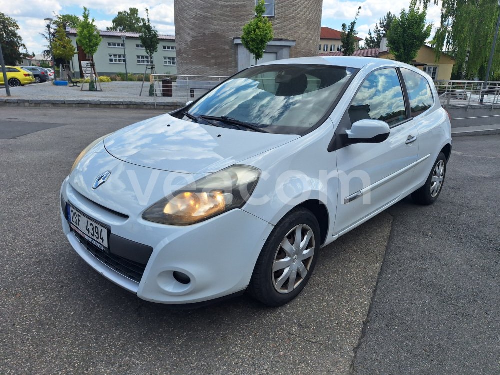 Aukcja internetowa: RENAULT  CLIO