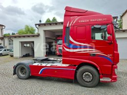 Online aukce: DAF  XT 460 FT