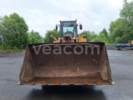 Online aukce: CASE  821 4X4