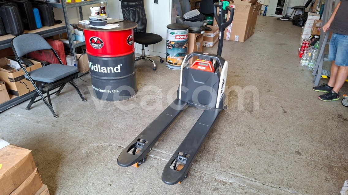Online aukce: BOBCAT  LPM15N