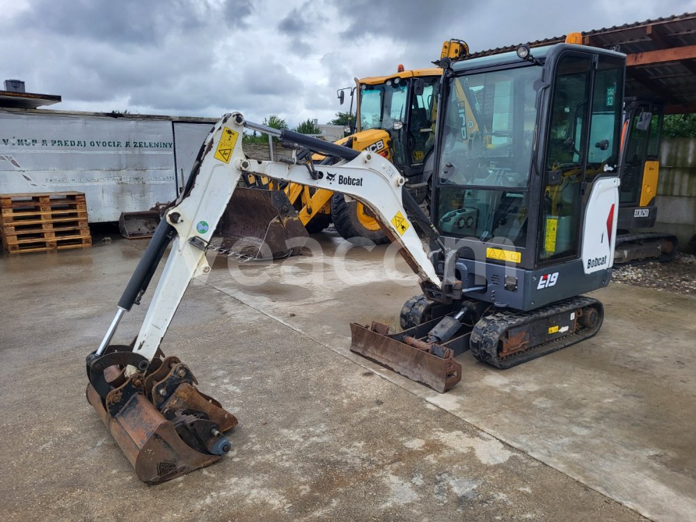 Online aukce: BOBCAT  E19
