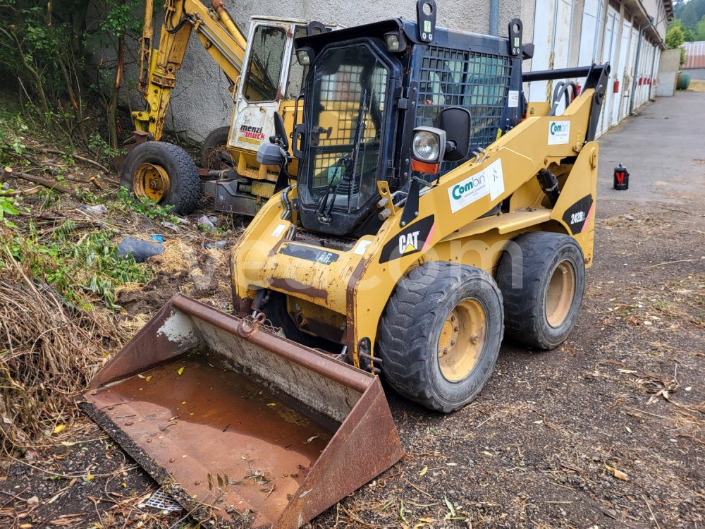 Online aukce: CAT  242B/B/B2