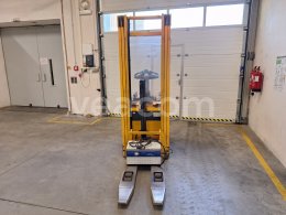 Online-Versteigerung:   JUNGHEINRICH ERC 214
