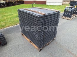 Online aukce:   PŘEJEZDOVÉ PLOTNY 35 KS 77 X 118 CM