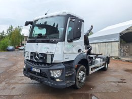 Online aukce: MB  AROCS 1835