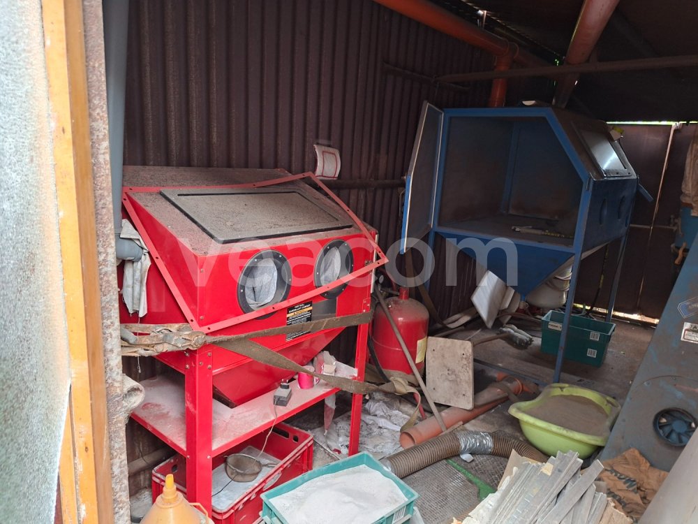 Online auction:  PÍSKOVACÍ CENTRUM