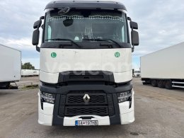 Online aukce: RENAULT  T 520