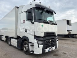 Online aukce: RENAULT  T 520